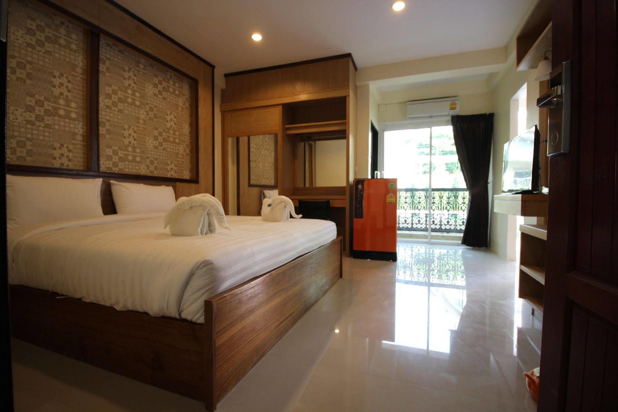 Monmuang Hotel Csiangmaj Kültér fotó