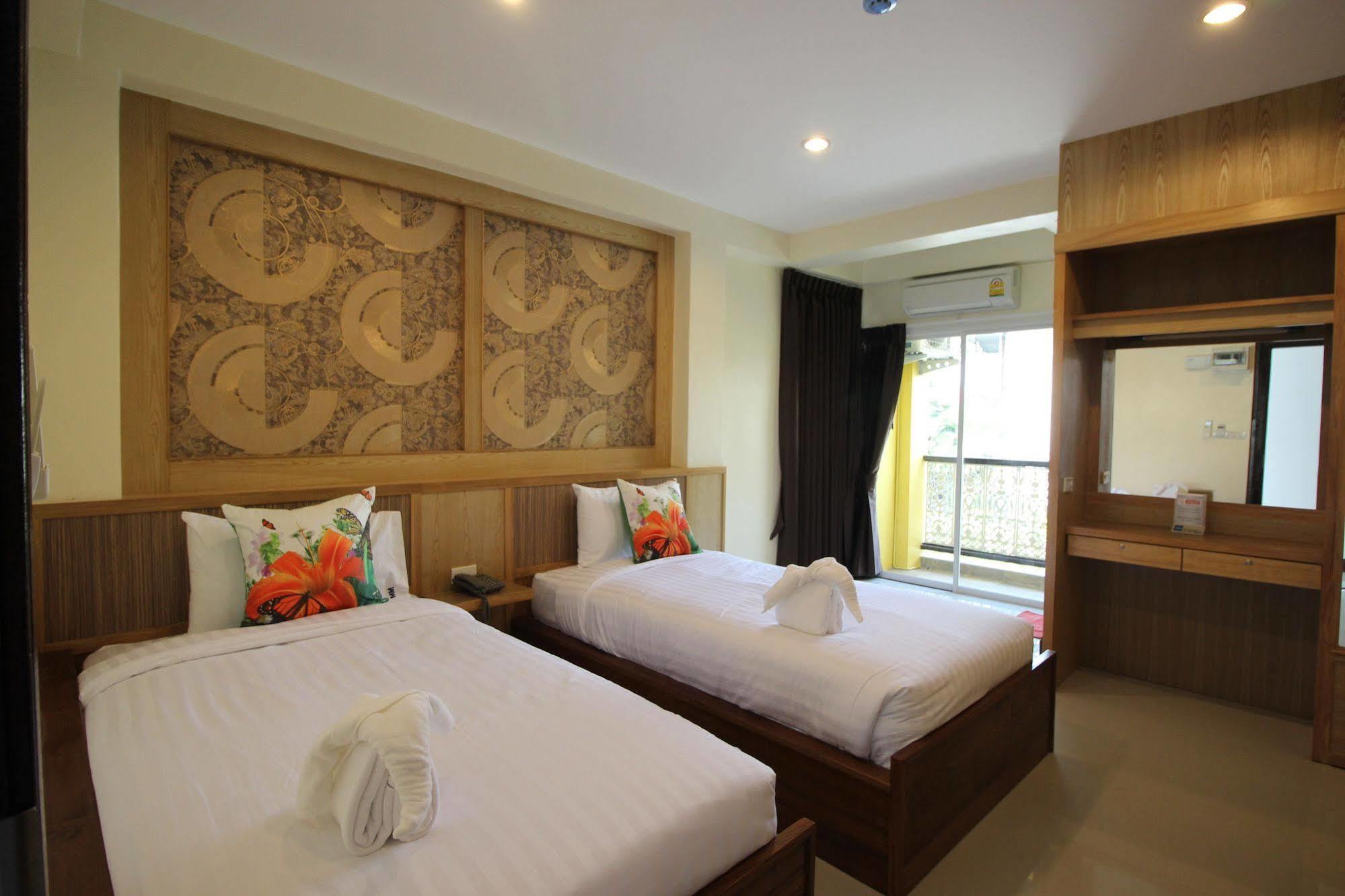 Monmuang Hotel Csiangmaj Kültér fotó