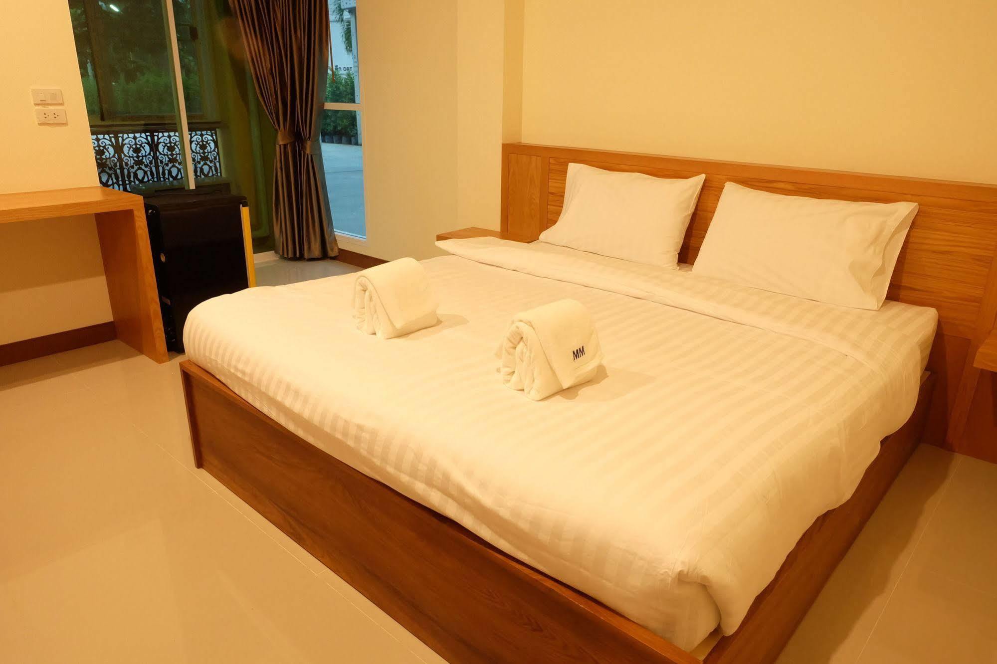 Monmuang Hotel Csiangmaj Kültér fotó