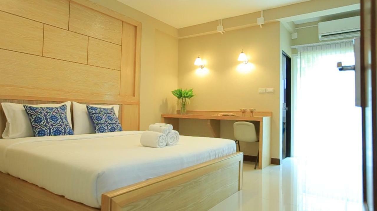Monmuang Hotel Csiangmaj Kültér fotó